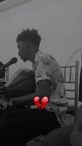 Yuu cidloon jacaylkuye mar kale, kuu cimaamadyee.💔❤️‍🔥@LIIBAANE GOOD 🗣 #hamseabdiwali #hargeisa_somaliland #jabuuti🇩🇯🇩🇯🇩🇯 #somalitiktok #