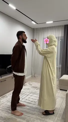 Чуть без пальца не остались 😂