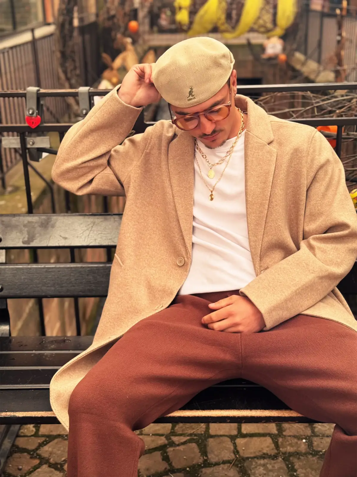 Vous trouvez que ça match avec Colmar ? 🍂 Visite de la magnifique ville de Colmar que je n’avais jamais visité avant ! Je me suis créé un look qui pour moi match avec l’endroit ! Look @Fashion Nova by @NovaMEN #colmar #outfitidea #pourtoi 