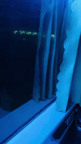 Thích đi xe giường nằm đêm. Ngắm cảnh đêm và nghe bản nhạc tâm trạng #chillwithtiktok #veque #25laichâu 