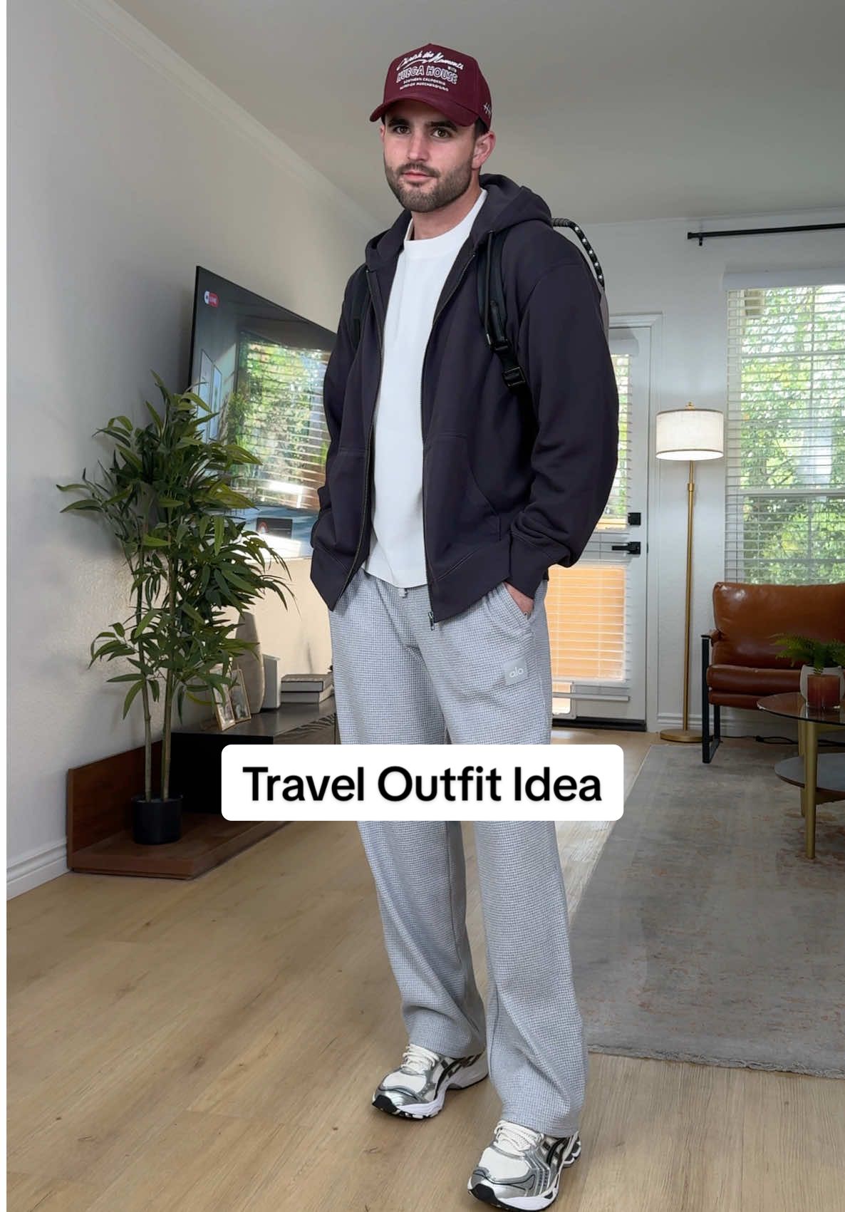6am flights I’m going comfortable 🤌🏼 #travelstyle #menstyle #airportoutfit #styleinspo 