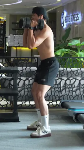 Quần đẹp mà rẽ kinh Anh Em #nghuutuan #fashion #raynguyen #streetwear #sportswear #review 