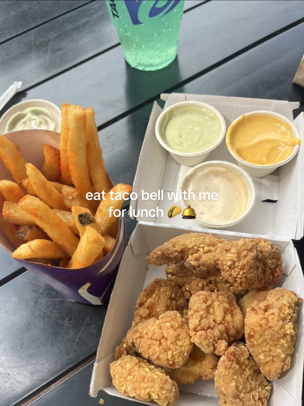 A sweet old man complimented my boots 🥲💖 #eatwithme #mukbang #tacobell #bajablast #nachofries #chickennuggets 