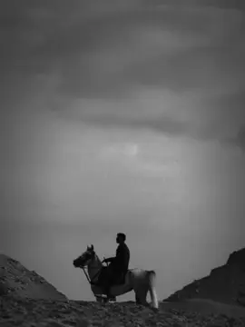 کچھ رشتے ایسے ہوتے ہیں جو ہمیں جوڑنے کے بجائے اندر سے توڑ دیتے ہیں، اور جب انسان اندر سے ٹوٹ جائے تو وہ ظاہری طور پر چاہے جتنا بھی مضبوط دکھائی دے، اس کی روح میں ایک ایسی دراڑ پڑ جاتی ہے جو کبھی بھر نہیں سکتی۔ یہ رشتے بسا اوقات وہ ہوتے ہیں جن سے ہم سب سے زیادہ امیدیں وابستہ کر لیتے ہیں، جن سے ہمیں بے لوث محبت اور تحفظ کی توقع ہوتی ہے۔ لیکن جب یہی رشتے بے حسی، دھوکہ، یا خود غرضی کی بھینٹ چڑھ جائیں تو انسان خود کو بے حد کمزور اور ٹوٹا ہوا محسوس کرتا ہے۔ بعض اوقات انسان ہر ممکن حد تک ان رشتوں کو بچانے کی کوشش کرتا ہے، ان کی مرمت کی چاہ میں خود کو زخمی کر لیتا ہے، مگر جب احساس ہوتا ہے کہ جو چیز ایک طرفہ کوشش سے جڑ نہیں سکتی، اسے چھوڑ دینا ہی بہتر ہے، تب تک وہ اندر سے بکھر چکا ہوتا ہے۔ ایسے رشتے ہمیں یہ سکھاتے ہیں کہ خود کو مکمل طور پر کسی کے حوالے کر دینا، بغیر یہ سوچے کہ وہ ہماری قدر کرے گا یا نہیں، اکثر خطرناک ثابت ہوتا ہے۔ خود کو سنبھالنا، اپنی عزت نفس اور وقار کو اولین ترجیح دینا سیکھنا پڑتا ہے۔ بعض اوقات کسی رشتے سے جُدا ہونا ہی اصل میں خود کو بچانے کا طریقہ ہوتا ہے۔ کچھ زخم وقت کے ساتھ مندمل ہو جاتے ہیں، مگر کچھ رشتوں کے دیے زخم دل کی گہرائیوں میں ہمیشہ کے لیے رہ جاتے ہیں۔ ان سے سیکھنا ضروری ہوتا ہے تاکہ آئندہ خود کو دوبارہ ویسی تکلیف میں مبتلا نہ کریں۔ زندگی میں کچھ رشتے محض امتحان ہوتے ہیں، جو ہمیں اپنے وجود کی قدر کرنا سکھاتے ہیں۔ .                                                                                                                                                                                                                                                                                                       ۔      TIKTOK TEAM UN FREEZ MY ACCOUNT PLZ ! 𝐓𝐈𝐊𝐓𝐎𝐊 𝐓𝐄𝐀𝐌 𝐃𝐎𝐍'𝐓 𝐔𝐍𝐃𝐄𝐑 𝐑𝐄𝐕𝐈𝐄𝐖 𝐌𝐘 𝐕𝐈𝐃𝐄𝐎 𝐏𝐋𝐙 🙏 🙏_