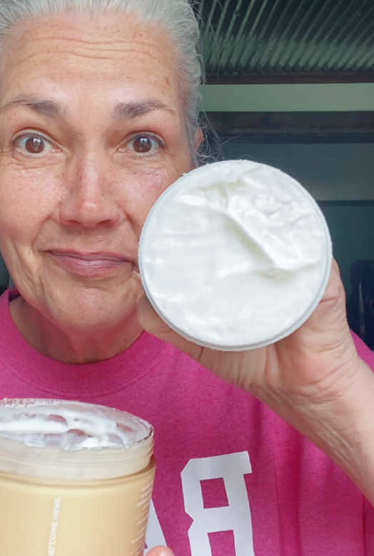 This Saltair bundle is so pleasant smelling.The vanilla is perfect for summer! #saltair #vanilla #saltwatervanilla #bodybutter @Saltair Body 