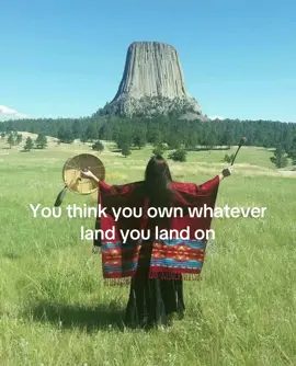 Hey btw guys you’re all illegal aliens if you didn’t know…….. #nativeamerican #pocahontas #nativetiktoks #nativepride #nativetok #nativeland #nativeamerican #nativeamericanhistory #wearestillhere✊🏽 #wearestillhere #IndigenousTikTok #indigenouspride #indigenouspeople 