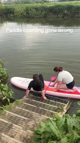 Paddle boarding gone wrong #paddleboarding #daughtersoftiktok #foryou #fyp #foryourpage  #easterholidays #water #viral #daughter #langport #trending #epicfail #laughing #funny 