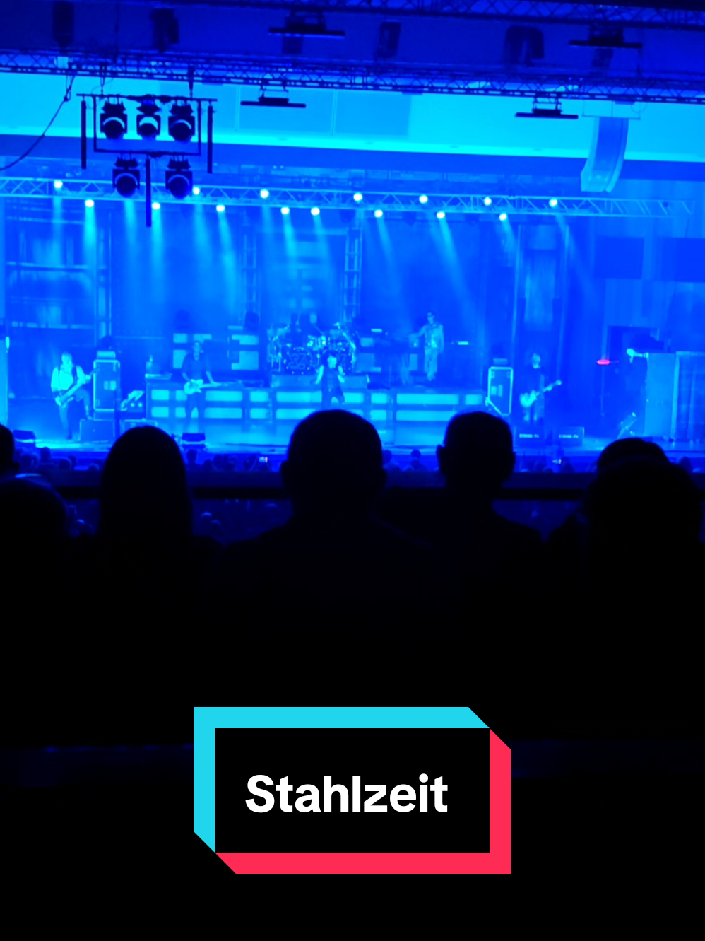 #stahlzeitkonzert #stahlzeit #rammstein #gothromantic #konzertvibes #konzert #heavymetal #fyp #rock #hardrock #inlove #metalhead #gothrock #grunge #fyyyyyyyyyyyyyyyy #metalstyle 