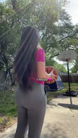 I’m live playing basketball 🩷 #fypシ #trending #viral #basketball 