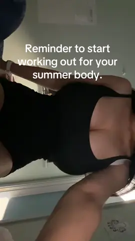 Fake body! #fakebodyy⚠️ #fypageシ #xyzcba #motivation #workoutmotivation #bodygoals #bodytea #hourglass #girls #relatable #Summer #summerbody 