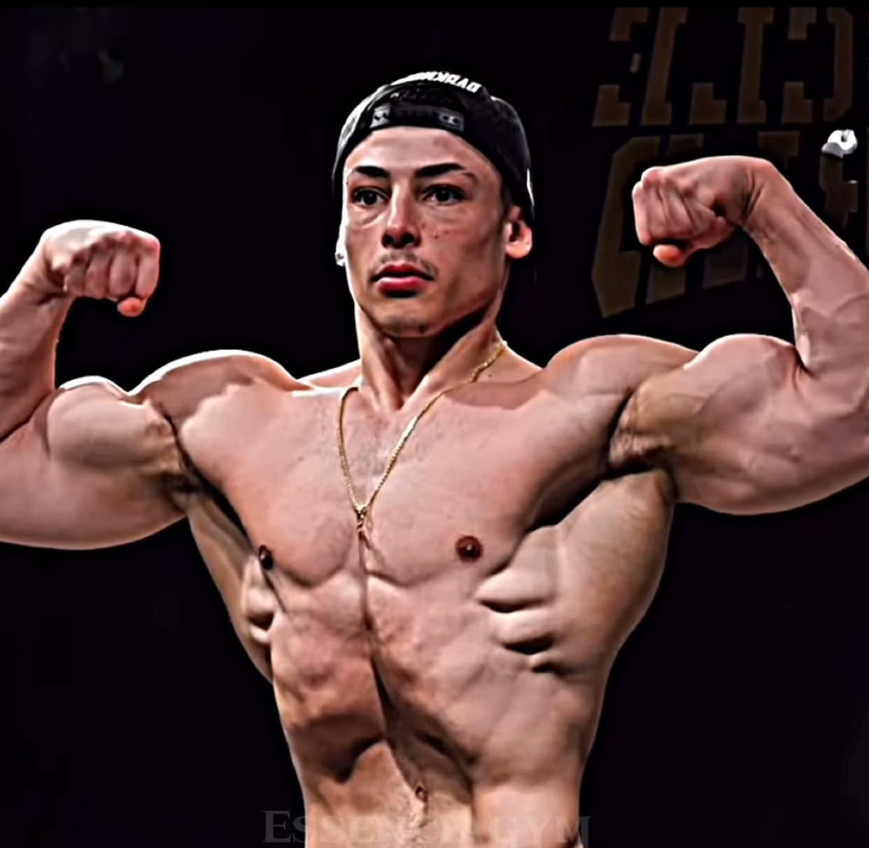 Entrei na academia😃 Use meu cupom na @Max Titanium Oficial:essenciagym  #ganley #allday #bodybuilding #viral #gym #mememaromba #maxtitanium #motivação 