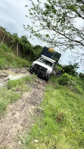 #camionerosporelmundo #daleguaya😎🤙💯🇻🇪 #triton4x4club 