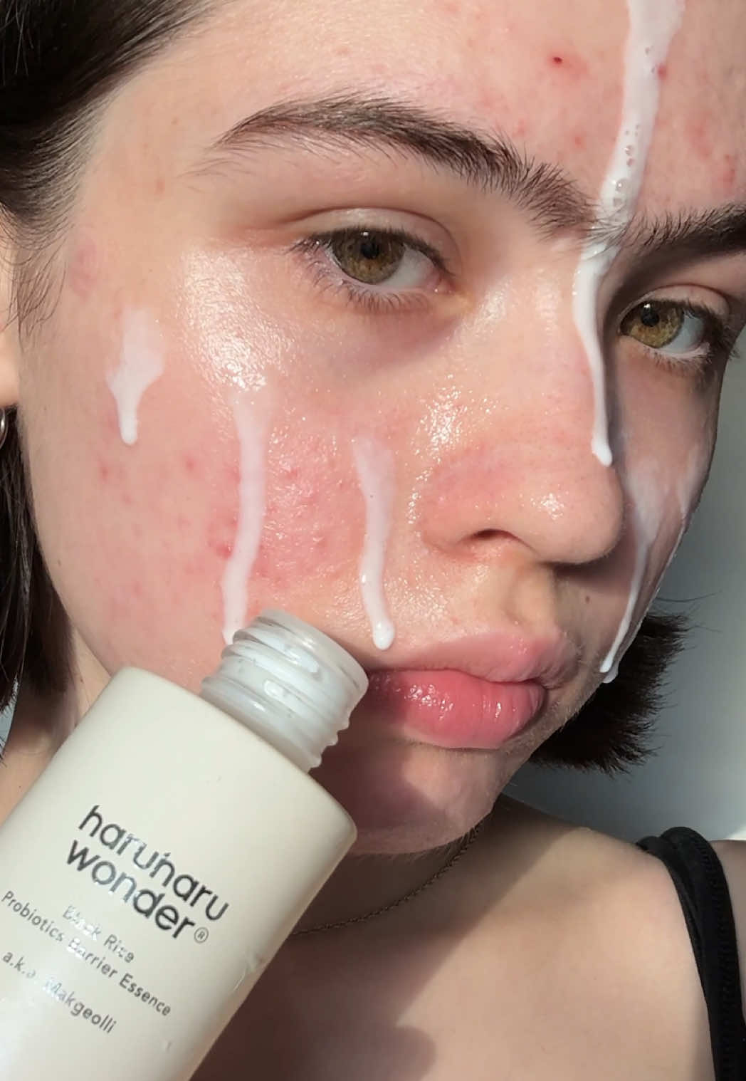 Absolutely loving this toner—especially the texture. Makes makeup sit way nicer on the skin💫✨ @haruharu wonder  Available on amazon! AD #haruharuwonder #ceramide #skinbarrier #milky #texturedskin #haruharuwonderpartner #paidcollaboration 