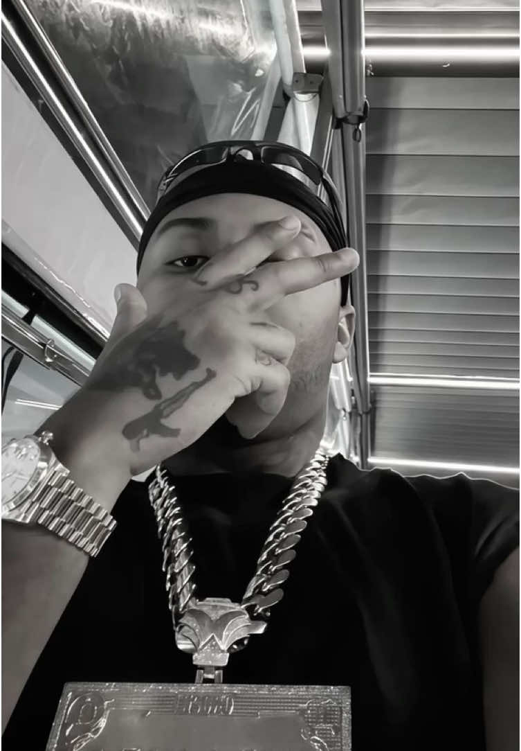 orochi the best of world, obg | #orochi #chiro #orochimc #chiró #flaviocesarcastro #fashionorochi #fashion #fyp #fy #foryou #lyrics #nannatth 