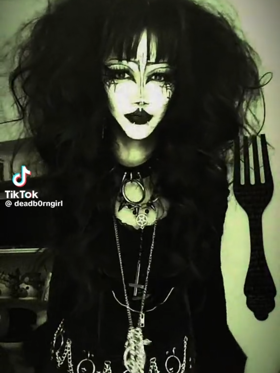 #subcultura | El terror de mi ama:: #Subculturas #estilos #gotico #gotica #cutecore #kawaii #cutecore🎀🦴🍮🐾 #Hippie #grunge #Lolita #Igari #decora #fyp #parati