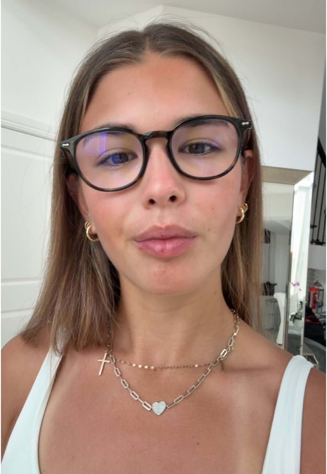Glasses or Contacts for dinner tonight? #viral #fypage #fyp 
