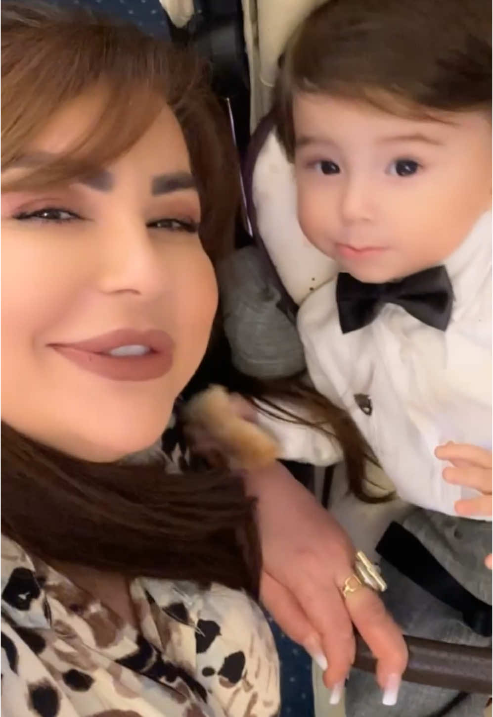 Sevirik biz birbirimizi #😍 hemde cooox sevirik #❤️ #mashallah deyin goz deymesin #😁 Allah bu sevgini arzu eden her kese nedib etsin #😍 #inshallah #🙌 #amin #baby #selim #pasa #aşk #neve #torun #mutluluk #huzur #güzellik #💋 #😇 #allah #korusun #my #Love #mylove #mylife #🥰 #🙏 