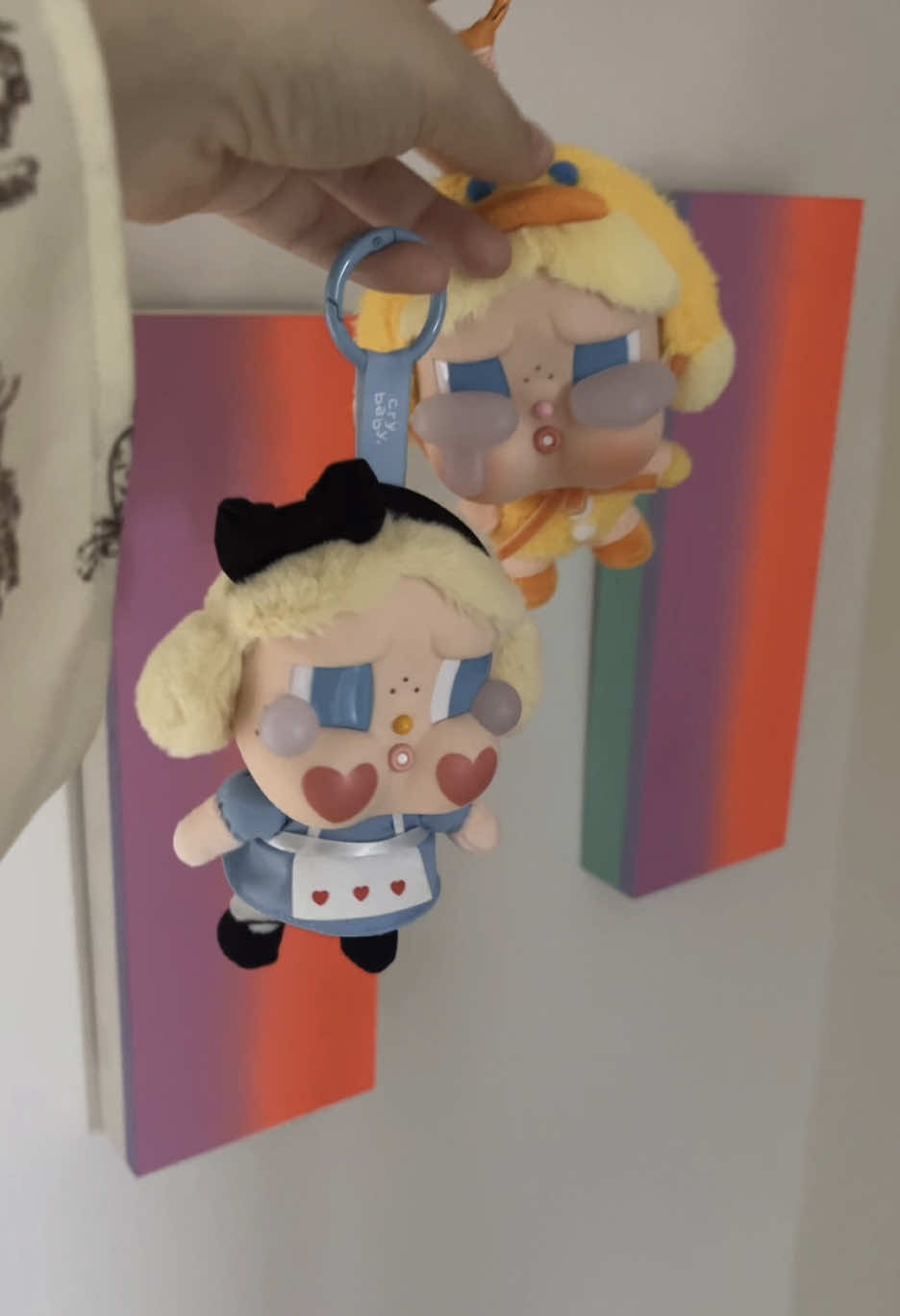 #popmart #vendingmachine #crybaby #cryingforlove 