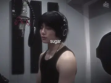 #JEONGIN i love this song #fyyyp #skz #straykids #luxury #edit #straykidsstay #fypppppppppppppp #goviral #foryoupage #foryouu #fyp #foryou #trending #duet #comedy #humor #explore #Love 