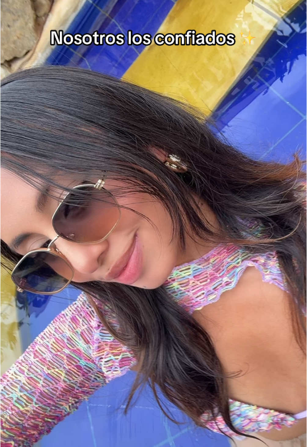 Ella por su lado y yo por el mío 😉✨ #reggaetonviejito #djcanela #bogota 