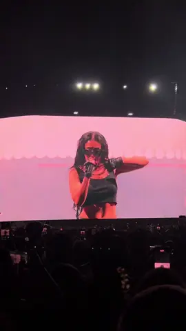 party 4 u live felt so surreal #charlixcx #coachella #fyp 