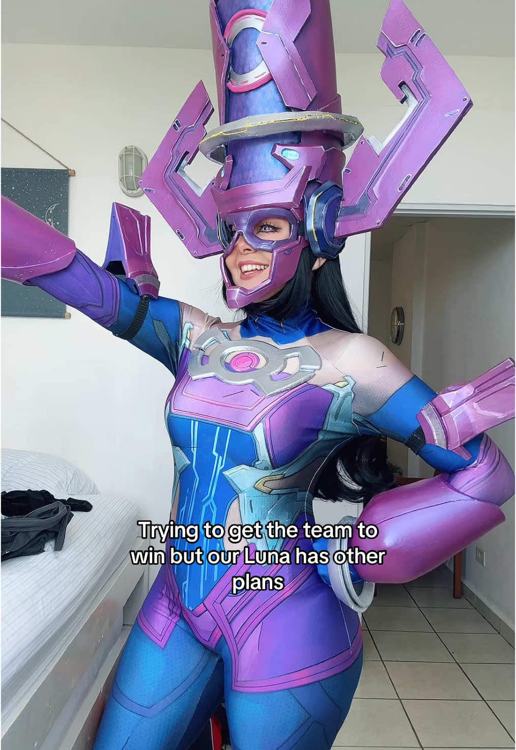 hold up WHAT IS THAT MELODY 🗣️‼️ #marvelrivals #lunasnow #galacta #galactacosplay #marvelrivalsmeme #marvelcosplay 