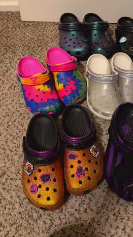 Please don’t ever say I’m hard to shop for 😂 I know @Crocs ain’t for everyone but this girl loves her some Crocs and will always wear Crocs for all occasions 🙋🏻‍♀️😘  Who’s with me 😍 #tiktokshopaffiliates #fyp #engagement #besties #creatorsearchinsights 