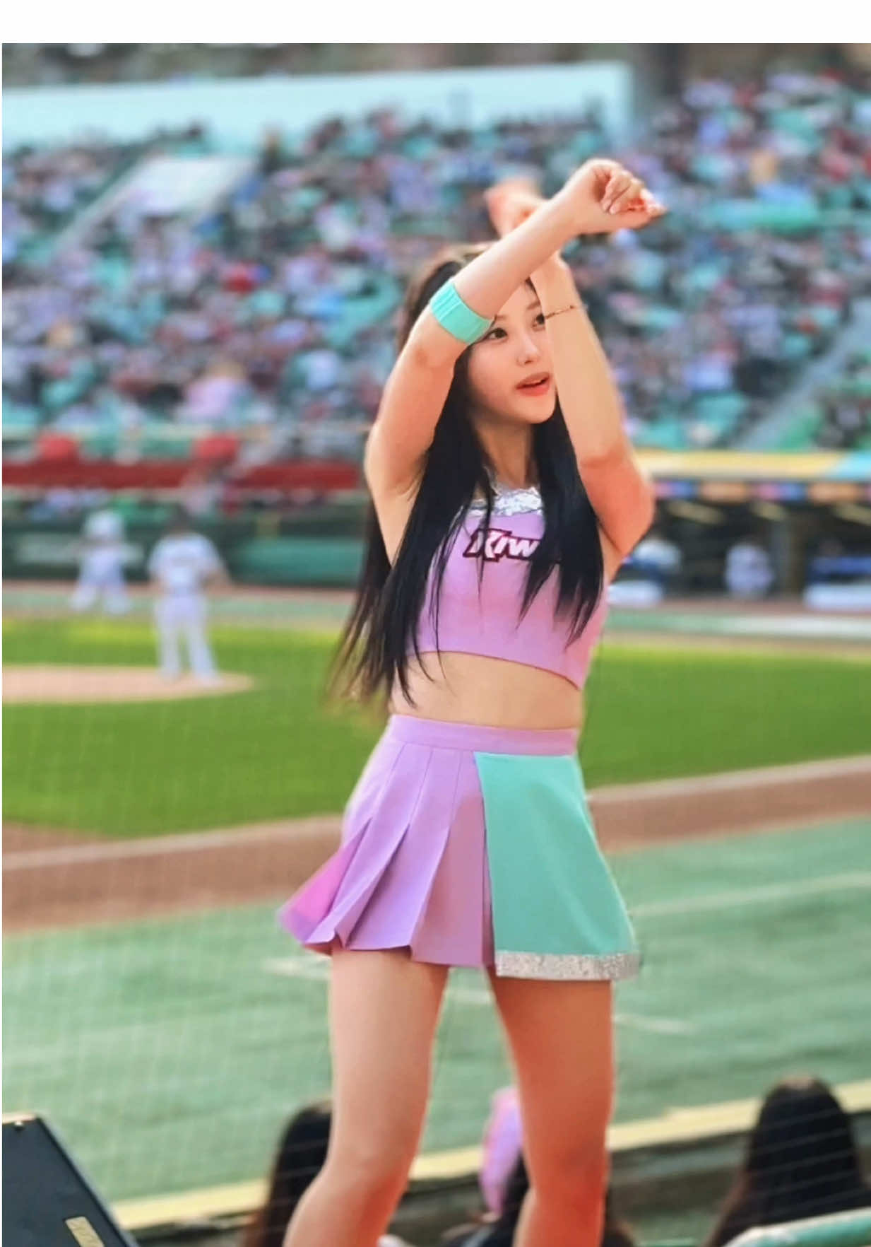 REBEL HEART 송민교(Song Min Kyo)치어리더 #키움히어로즈 #cheerleader #fancam #like #shorts #reeels #송민교 #송민교치어리더 #songminkyo #kpop #dance #커버댄스 