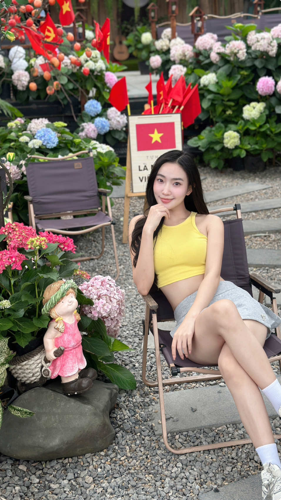 Checkin 1 quán cf ngập tràn hoa cẩm tú cầu ngỡ như DaLat #n_huechi_ #huongdantaodang #huongdanchupanh #checkin #songao #chupanh #viral #xuhuong 