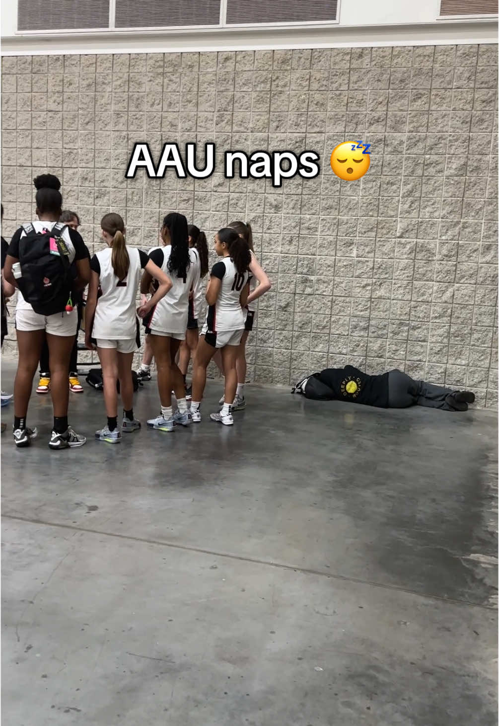 Someone check on them fr 😂 #aau #nap #basketball #fyp 