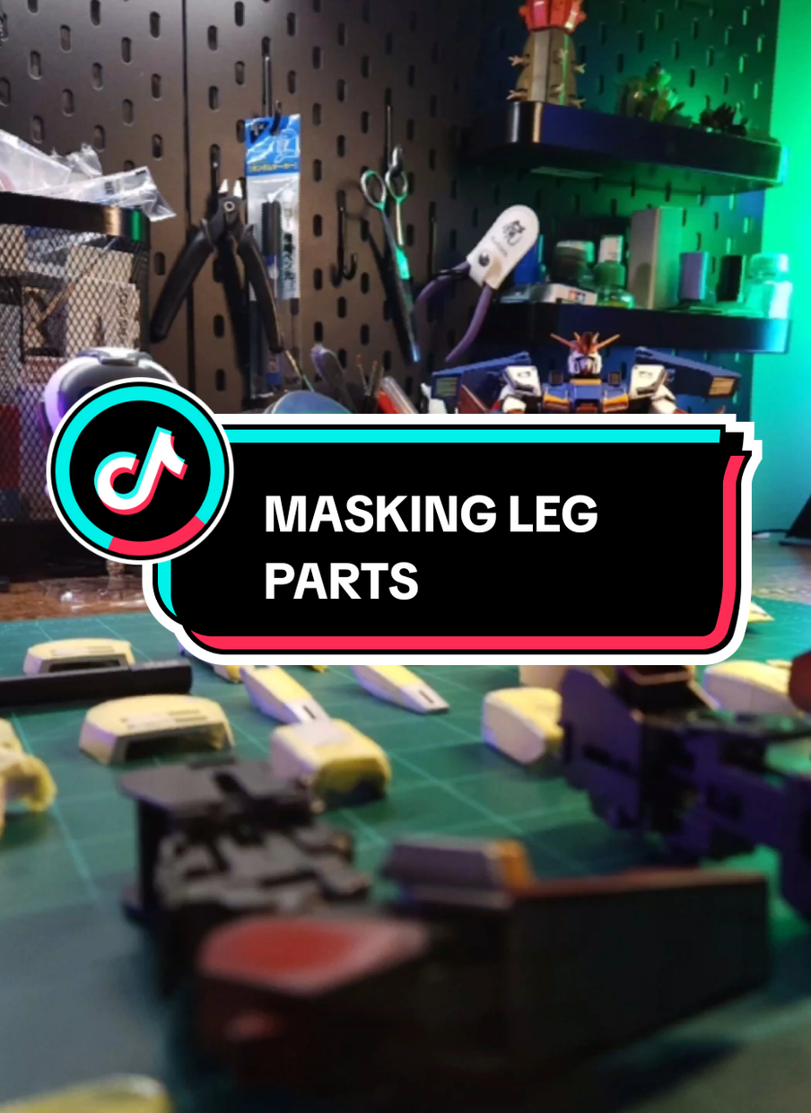 MASKING THE ZZGUNDAM LEG PARTS  #gundam #gunpla #anime #bandai #gundamcommunity #mobilesuitgundam #gundambuilder #hobbylobby #mobilesuitgundam @Bandai Toys & Collectibles @The Mister Gundam 