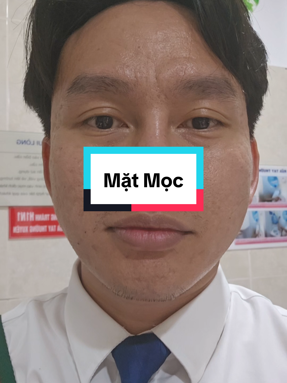 Trả lời @nhigctayninh001Nhìn Anh Bên Ngoài Còn Khác Hơn Nữa Nè, Video Và Live Là Anh Dùng App, còn đây là video dùng cam thường mặt mọc. Anh tự ti về ngoại hình nên sử dụng app quá lố, thành thật xin lỗi mọi người,chắc sẽ có nhiều fan thất vọng khi xem được video này, rất mong có được sự đọng viên của các bạn!!!Phú mong được làm bạn với tất cả mọi người, xin cảm ơn ! #phubanhchung #phubanhtet 