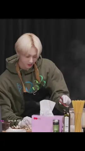 Ketika Jugnwon disuruh masak @enhypen  #enhypen #enhypenedit #jungwon #jungwonenhypen #lucu #ngakak #cooking #memasak #kpop #zxycba  #fyp 