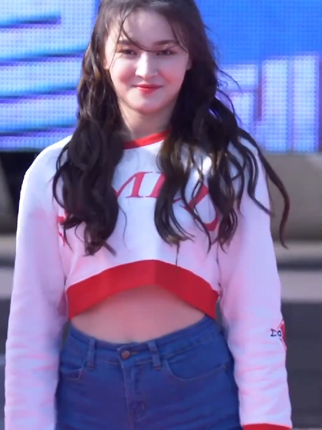 #momoland #momolandnancy #nancymomoland #momolandcomeback #momolandyeonwoo #momolandnancy😘 #nancymomoland #momoland 