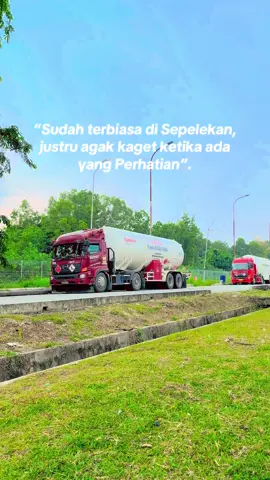“Gak enak Perasaan” 🫣🧐😰 @novrizal @Desta BEJH @Hadinata☮️ @Febri #quotestory #storytime #truklpg #quoteshariini #quotesminang 