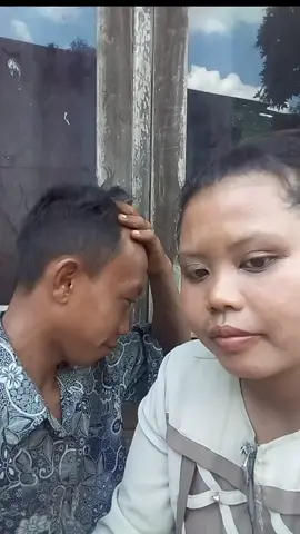aku sayang kamu #@UchaRiski20 
