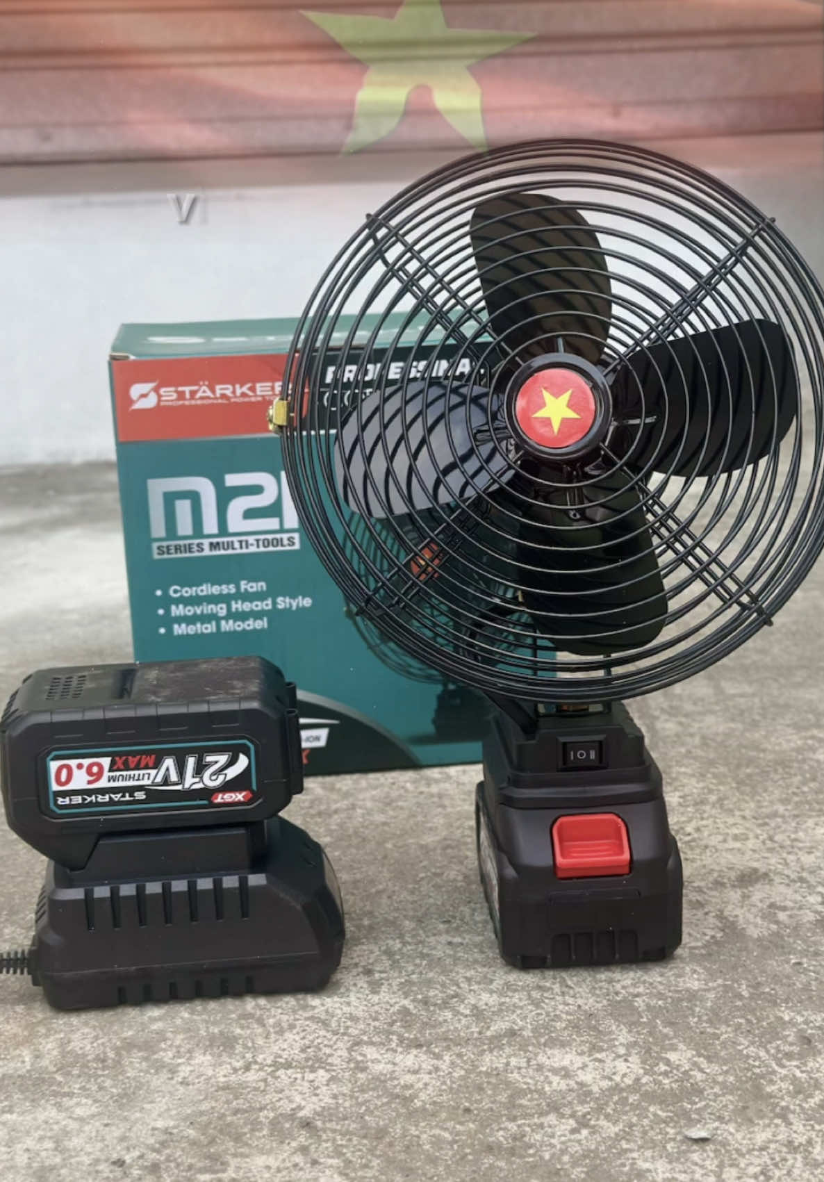 Nếu được mong kiếp sau vẫn là người việt nam - ae cần mẫu quạt pin có thể tham khảo mẫu này nha