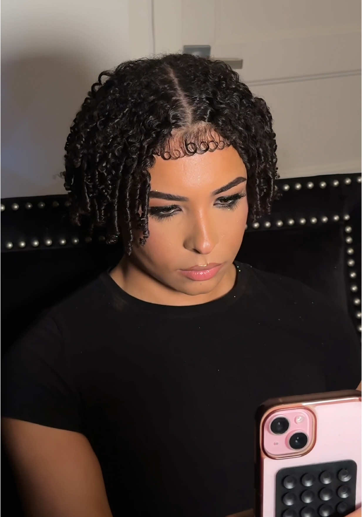 Follow my process through this smoky eyes look #Montreal #makeupartist #fyp #mtl #makeup #smokeyeye 