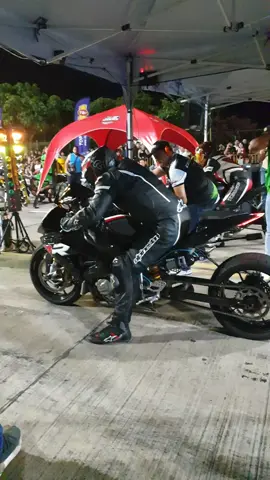 😓😑q pena la del broder biker  #santacruzdelasierra🇳🇬 #cambodromo #viral # 1/4de milla 