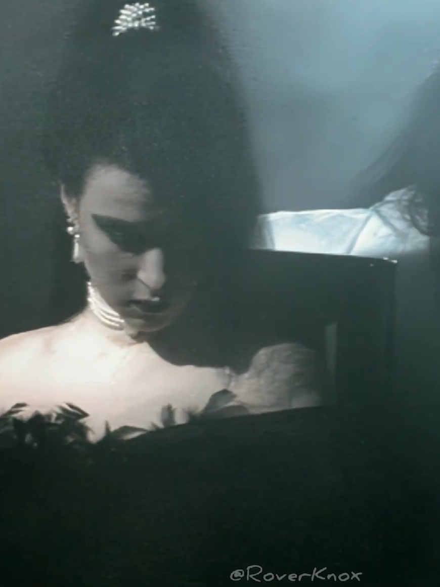 Alleine zu zweit | Lacrimosa | 1999 En Español: 