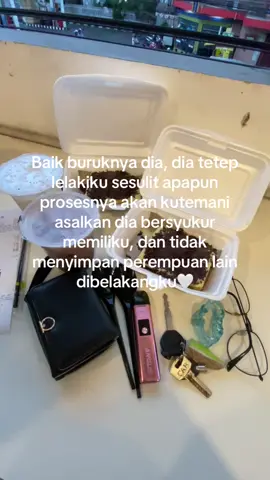Di nafkahi atau tidakk kamu tetep lelakiku😇