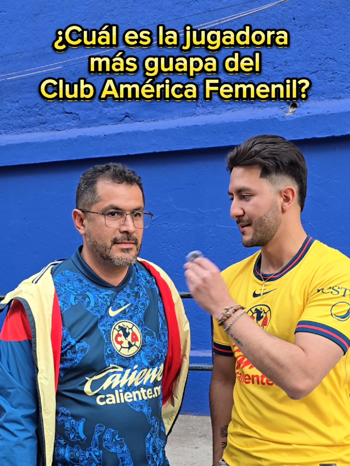 Y para ti, ¿cuál es la jugadora más guapa del Club @América Femenil? 🦅🇺🇦 @Jana gtz @Scarlett Nefer Camberos  #futbol⚽️ #soccertiktok #TikTokDeportes #mexico🇲🇽 #tiktokfootballacademy #ligamxfeme #ligamx #FutbolMexicano #ligamx🇲🇽 #humor #comedia #sketch #america #clubamerica #aguilasdelamerica #aguilas🦅💙💛 #dalilechuga #cdmx