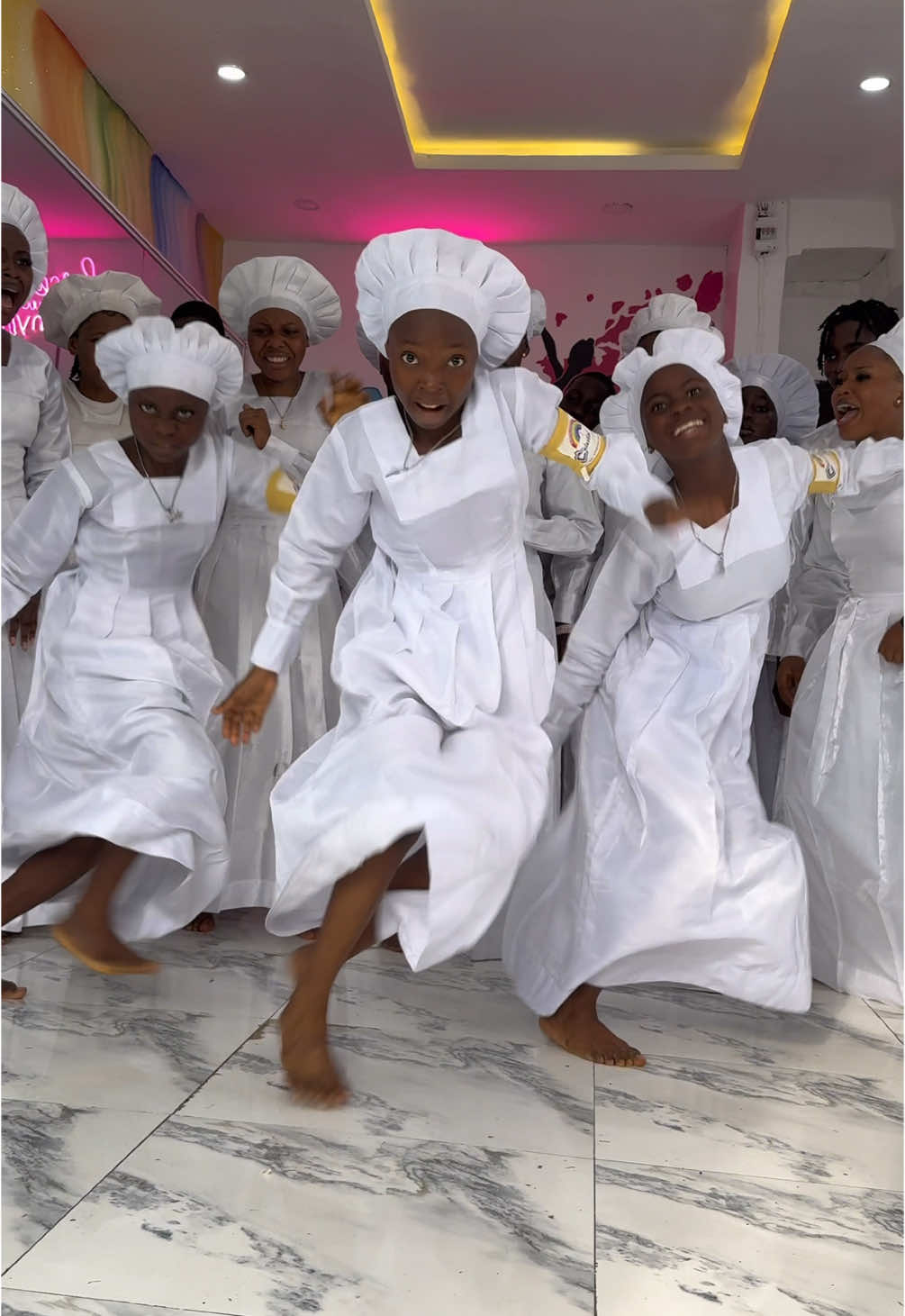 It’s the last Sunday of the month! Thank you Lord for making us see this beautiful day.☺️🙏 HAPPY SUNDAY 🤍 #CelestialSteppers 🔥🔥 @Starlizdancer  #fyp #dance #foryou #dwb #happysunday 