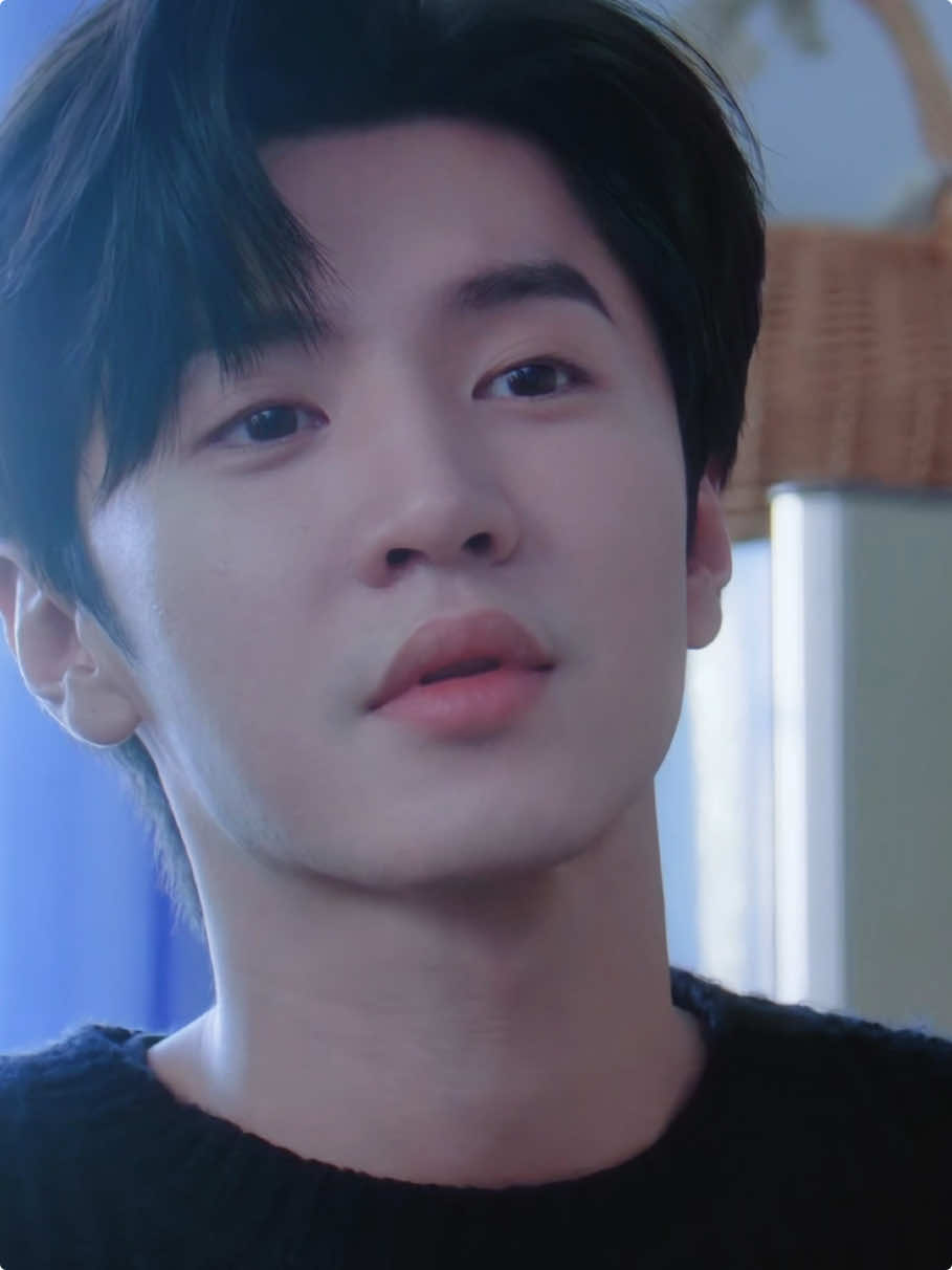 Ketika dia menyadari bahwa dia telah jatuh cinta pada Sang Zhi #cdrama #hiddenlove #chenzheyuan #zhaolusi #TikTokTainment #BahasDrama 