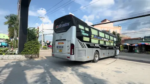 Idol về ko biết luôn🤓@Tuấnn SoNy @🐷Thanh🐷 #xekhachquochoang #quochoanglimousine #hotline19006545 #xh #xekhachvietnam #66F00166