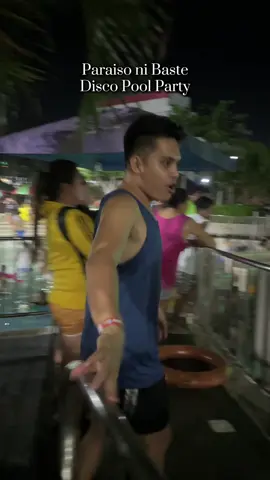 ito na ata pinakamasayang disco pool party with in metro manila! 😁 every friday to saturday night lang disco pool nila 7pm to 3am at ung entrance fee ay 300 per head Location: 📍Paraiso ni Baste Resort, Canumay East Valenzuela City #poolparty #swimming #paraisonibasteresort #resort #partyparty #disco #fypシ゚viral #fyp 