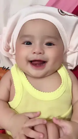 Ucul🐻🤏🏻 #bayi #baby #bayilucu #bayigemes #bayitiktok #babylove #fyp #fyppppppppppppppppppppppp 