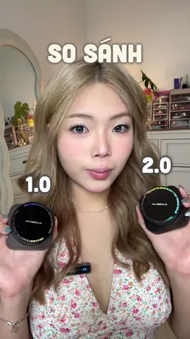 Phiên bản 2.0 phấn mịn và ráo nền nhanh hơn 1.0 á. Nhưng mà do là bản cho da khô/hỗn hợp nên độ giữ nền same bản cũ hihi #quanhdayo #makeup #goclamdep #reviewlamdep #carslan #phanphu 