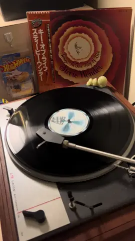 Sir Duke - Stevie Wonder #promomakangajian #fyp #turntable #turntable #vinylrecords #vinyl #vinylcommunity #recordscollection #vinyladdict #musiclover #recordplayer #recordstoreday #nowspinning #vinylcheck #steviewonder #sirduke #songsinthekeyoflife 