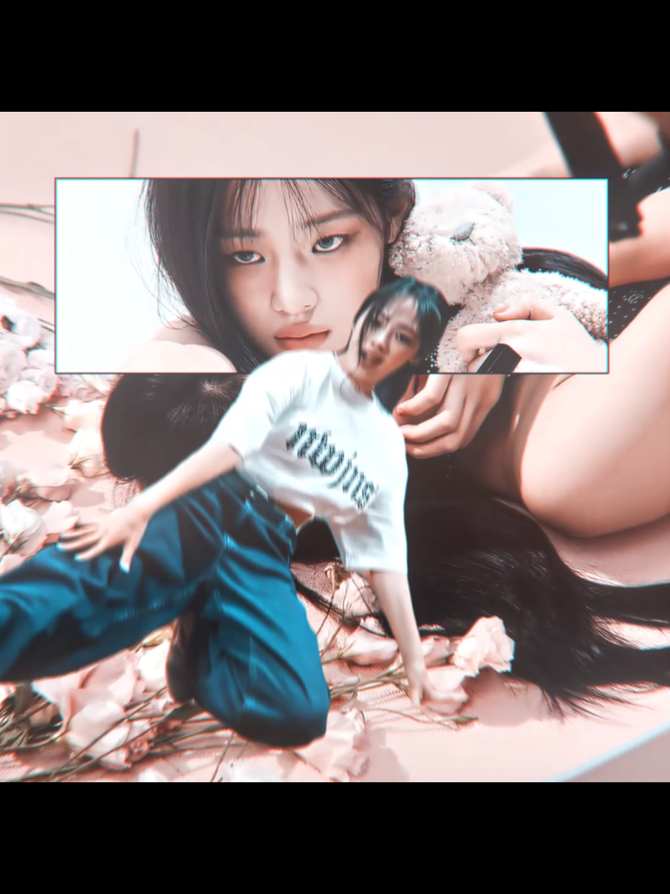 Minji always rizzing up Hanni😭 #newjeans #minji #minjiedit 